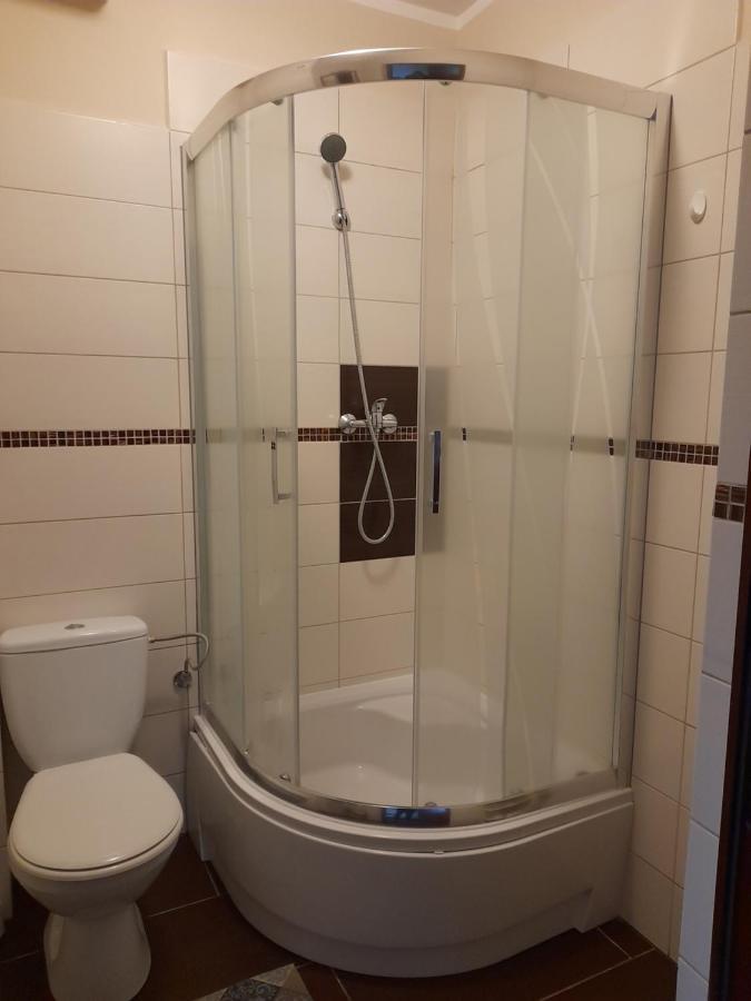 Dwor Na Otulinie Bauernhof